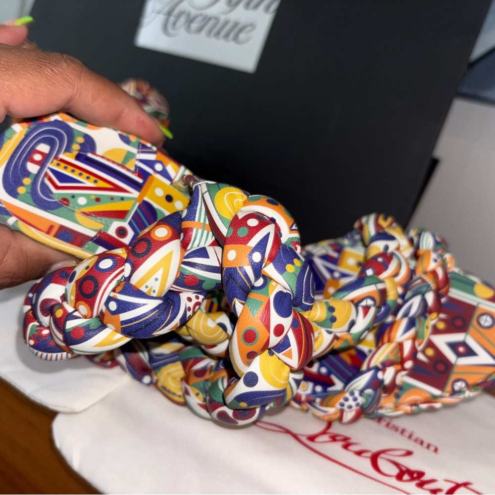 SOLD - Picture 3 of 6